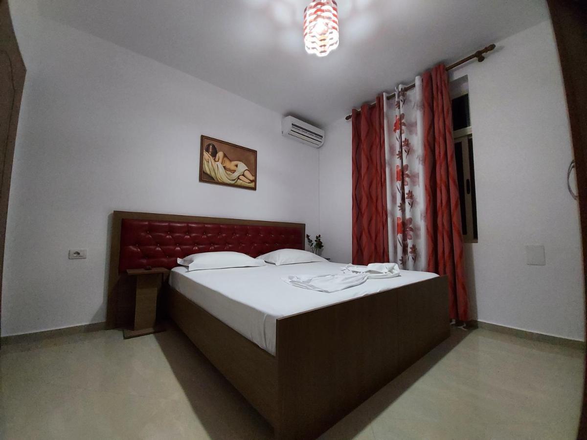 Hotel Kalemi Corovode Екстер'єр фото
