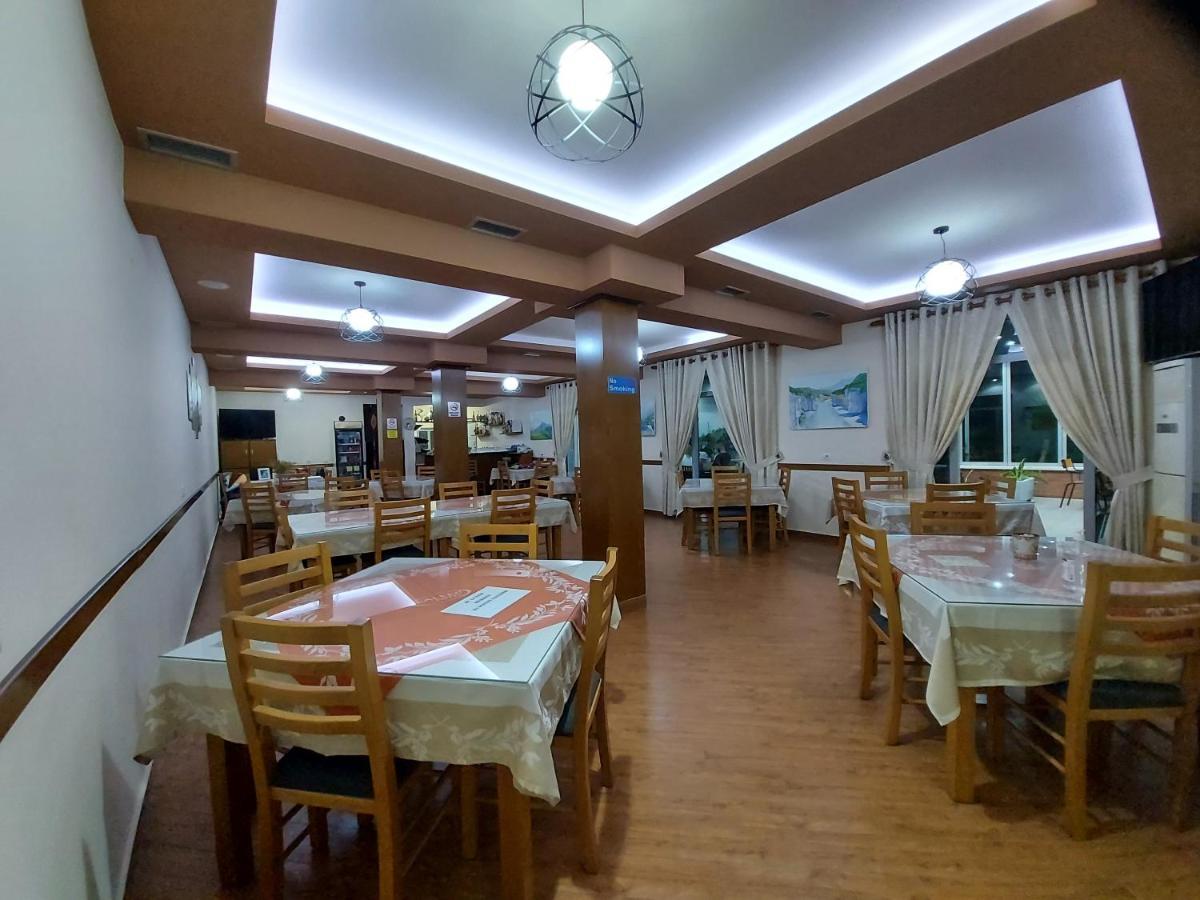 Hotel Kalemi Corovode Екстер'єр фото