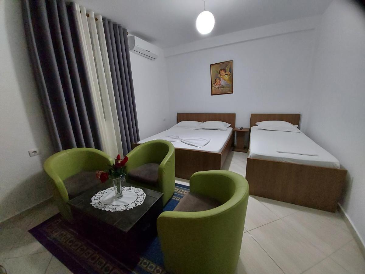 Hotel Kalemi Corovode Екстер'єр фото