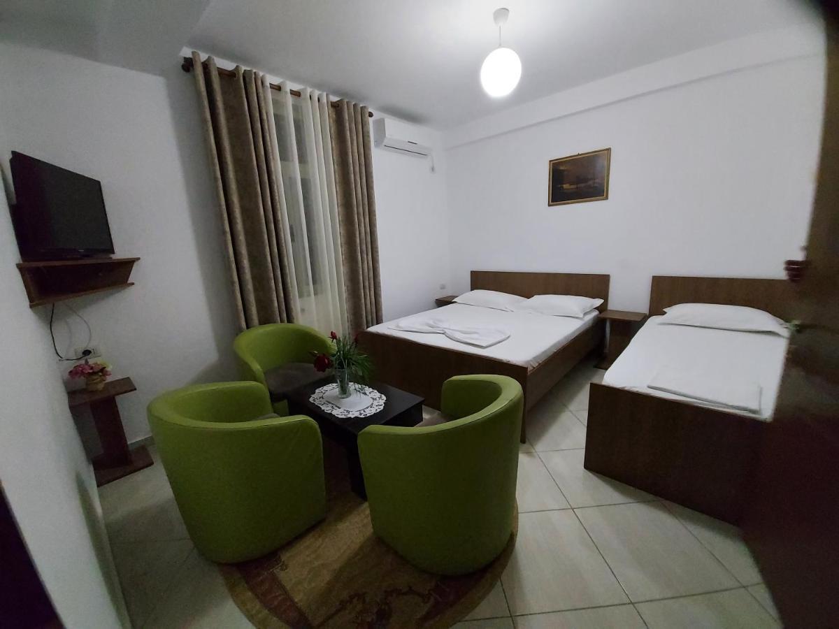 Hotel Kalemi Corovode Екстер'єр фото